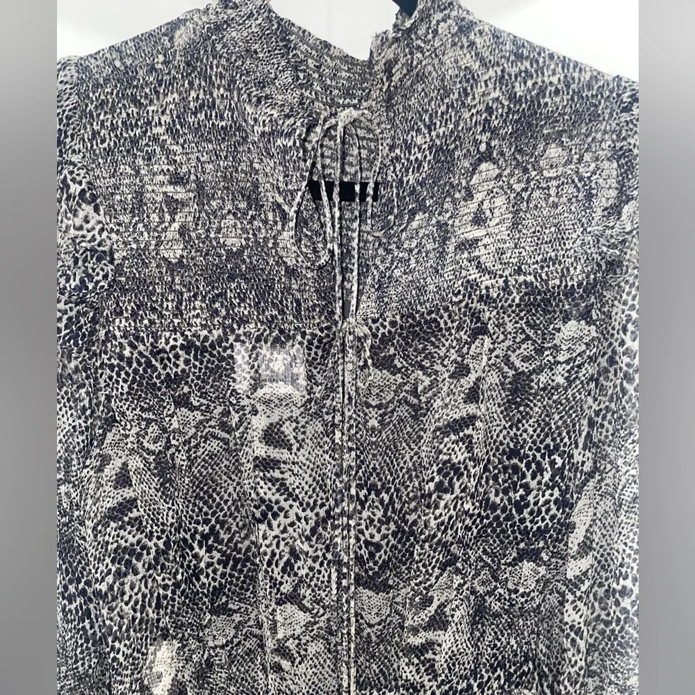 Free People Roma Blouse Snake Size S  Double Tie Back Smocking